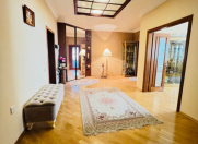 Satılır 4 otaqlı 170 m2 yeni tikili İnşaatçılar m.