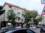 Satılır 1 otaqlı 320 m2 obyekt Nəriman Nərimanov m.