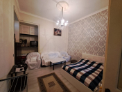 Satılır 2 otaqlı 40 m2 köhnə tikili 28 May m.