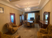 Satılır 4 otaqlı 150 m2 yeni tikili 28 may