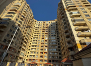 Satılır 4 otaqlı 130 m2 yeni tikili 7 mkr