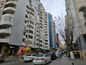 Satılır 1 otaqlı 200 m2 obyekt Nizami m.