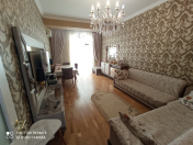 Satılır 4 otaqlı 94 m2 yeni tikili Y.Günəşli