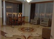 İcarəyə verilir 4 otaqlı 260 m2 yeni tikili 28 May m.