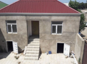 Satılır 3 otaqlı 110 m2 həyət evi Binə