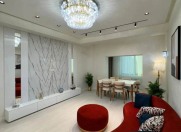 Satılır 2 otaqlı 100 m2 yeni tikili 8 Noyabr m.