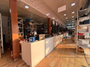 İcarəyə verilir 8 otaqlı 400 m2 obyekt Yasamal r.