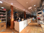 İcarəyə verilir 8 otaqlı 400 m2 obyekt Elmlər Akademiyası m.