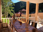 İcarəyə verilir 6 otaqlı 120 m2 həyət evi Qax