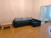 Satılır 2 otaqlı 89 m2 yeni tikili 28 May m.