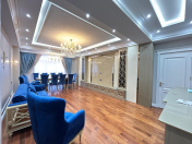 Satılır 4 otaqlı 178 m2 yeni tikili Nəriman Nərimanov m.