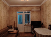 Satılır 4 otaqlı 90 m2 köhnə tikili Yeni Yasamal