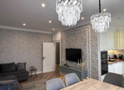 Satılır 4 otaqlı 90 m2 köhnə tikili İçəri Şəhər