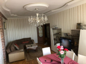 Satılır 4 otaqlı 172 m2 yeni tikili Tibb Universiteti