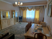 İcarəyə verilir 3 otaqlı 155 m2 yeni tikili Bakı Dövlət Universiteti