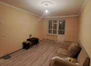 Satılır 2 otaqlı 42 m2 köhnə tikili Çin səfirliyi