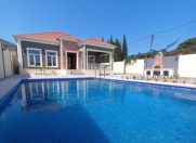 Satılır 4 otaqlı 160 m2 həyət evi Buzovna