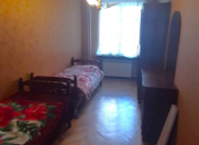 İcarəyə verilir 3 otaqlı 100 m2 köhnə tikili İnşaatçılar m.