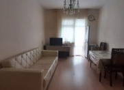 Satılır 3 otaqlı 90 m2 köhnə tikili Elmlər Akademiyası m.