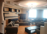 İcarəyə verilir 4 otaqlı 155 m2 yeni tikili 28 May m.