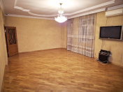 Satılır 3 otaqlı 85 m2 yeni tikili Nəriman Nərimanov m.