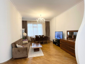 Satılır 3 otaqlı 90 m2 yeni tikili Gənclik m.