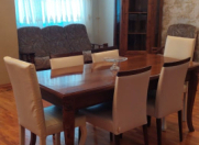 İcarəyə verilir 3 otaqlı 110 m2 köhnə tikili Gənclik m.