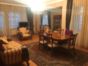 Satılır 4 otaqlı 196 m2 yeni tikili Gənclik m.