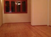 Satılır 3 otaqlı 90 m2 köhnə tikili Gənclik m.