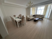 İcarəyə verilir 4 otaqlı 210 m2 yeni tikili Şah İsmayıl Xətai m.