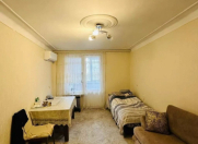 Satılır 1 otaqlı 35 m2 köhnə tikili İnşaatçılar m.