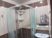 İcarəyə verilir 1 otaqlı 40 m2 yeni tikili Y.Günəşli