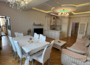 Satılır 4 otaqlı 156 m2 yeni tikili Badamdar