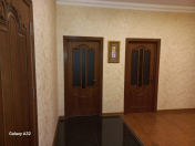 İcarəyə verilir 3 otaqlı 145 m2 yeni tikili Bakı Dövlət Universiteti