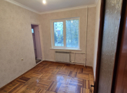 Satılır 3 otaqlı 70 m2 köhnə tikili Neftçilər m.