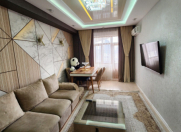 Satılır 3 otaqlı 108 m2 yeni tikili 28 May m.