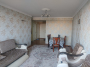 Satılır 3 otaqlı 80 m2 köhnə tikili Gənclik m.