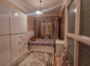 İcarəyə verilir 3 otaqlı 90 m2 köhnə tikili Nizami m.