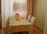 Satılır 3 otaqlı 80 m2 köhnə tikili Neftçilər m.