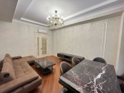 İcarəyə verilir 4 otaqlı 160 m2 yeni tikili Ağ şəhər