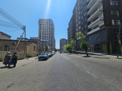 Satılır 4 otaqlı 236 m2 obyekt 28 May m.