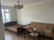 Satılır 1 otaqlı 35 m2 köhnə tikili Gənclik m.