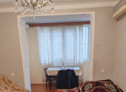 İcarəyə verilir 3 otaqlı 85 m2 köhnə tikili İnşaatçılar m.