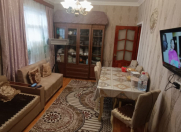 Satılır 2 otaqlı 45 m2 köhnə tikili Neftçilər m.