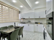 Satılır 3 otaqlı 100 m2 yeni tikili Memar Əcəmi m.