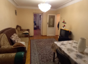 İcarəyə verilir 2 otaqlı 60 m2 köhnə tikili Elmlər Akademiyası m.