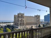 Satılır 3 otaqlı 80 m2 köhnə tikili 28 May m.