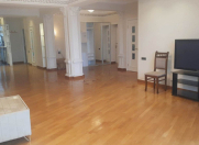 İcarəyə verilir 3 otaqlı 176 m2 yeni tikili Nərimanov heykəli