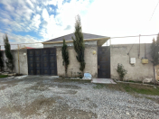 Satılır 4 otaqlı 220 m2 həyət evi Mehdiabad