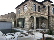 Satılır 4 otaqlı 200 m2 bağ evi Buzovna